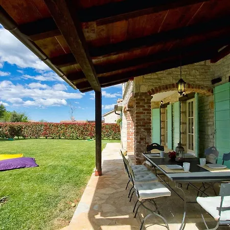 Ribari Holiday home Radetici